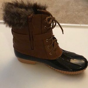 Faux fur duck boots